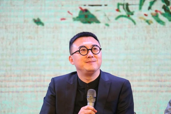 图二刘泽.jpg