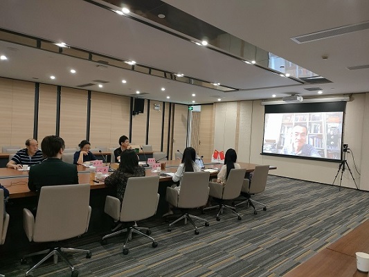 会议现场2.jpg