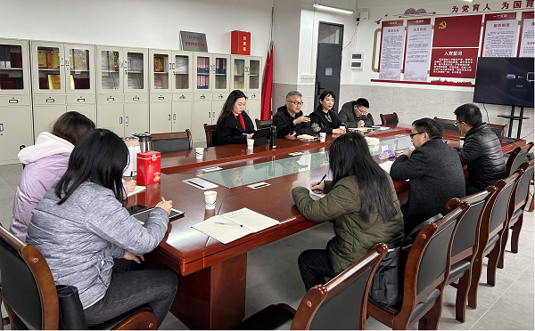 会议现场2.png