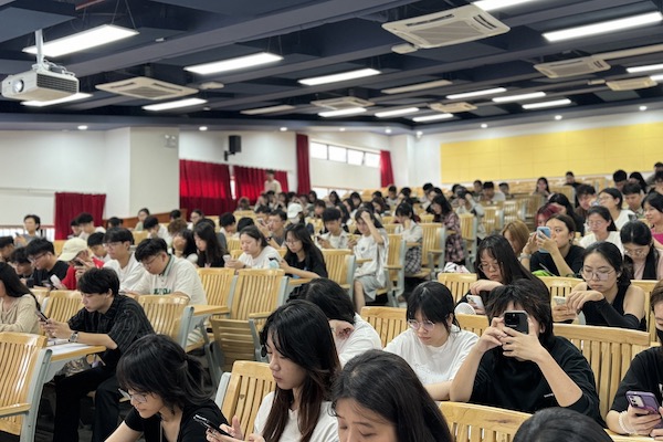 专业教育现场图2.jpg